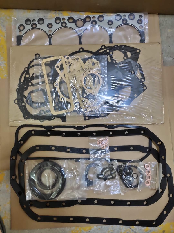 Complete Gasket Isuzu 4BC2 Auto Spare Parts