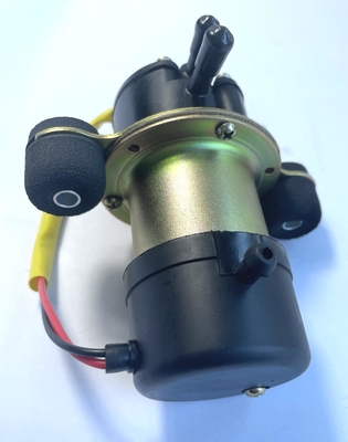 Truck Parts Electric Fuel Pump 15100-77300 UC-V6B