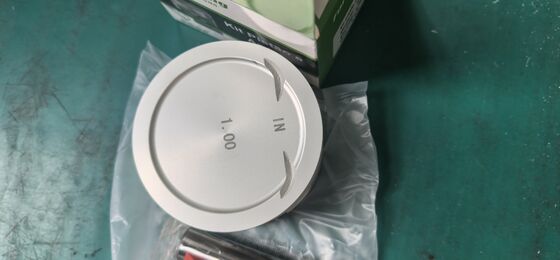 High Quality Motorcycle Engine Pistons and Piston Kit with 52.4mm Bore Dia., Wear Resistance, and Heat Resistance